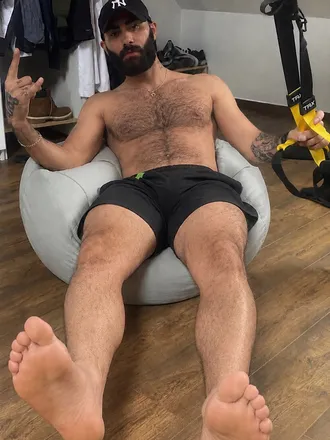 OnlyFans cuenta arab_macho header 2