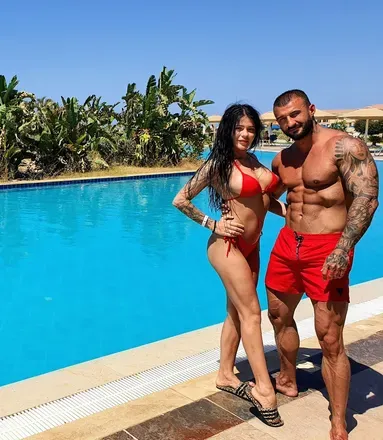 OnlyFans cuenta vipiustinandkaty avatar 1