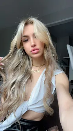 OnlyFans cuenta rorisplaydiary avatar 1