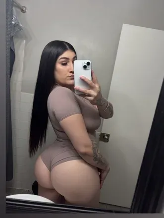 OnlyFans account  simoneexx avatar 1