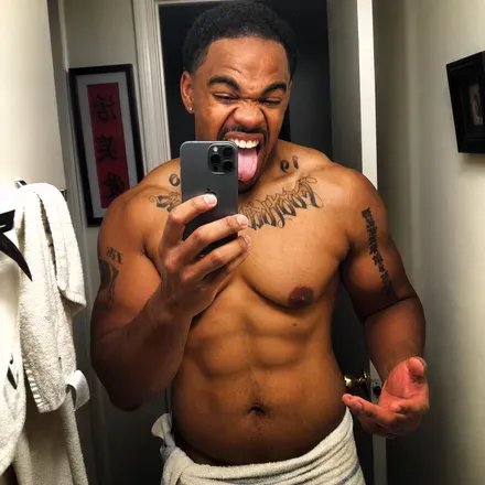 OnlyFans of mryeaahh