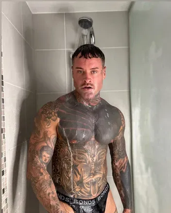 OnlyFans account  mrexoticuk avatar 1