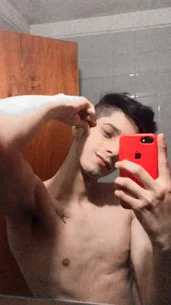 OnlyFans account  santiagoruiiiz avatar 1