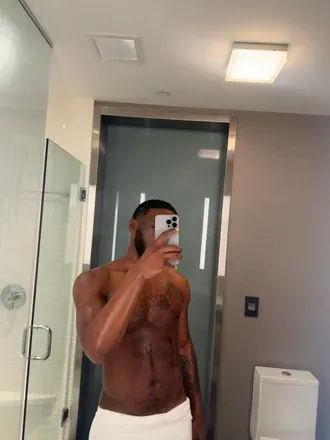 OnlyFans account  chrishunch0 avatar 1