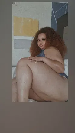 OnlyFans of juicyremi