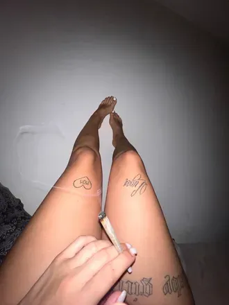 OnlyFans cuenta pssstbequiet header 2