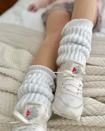 OnlyFans cuenta mywifesfeetures avatar 1