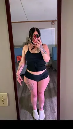 OnlyFans account  tittib0i avatar 1