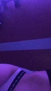 OnlyFans cuenta qtee18 header 2