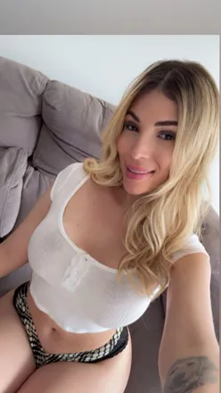 OnlyFans of pam06