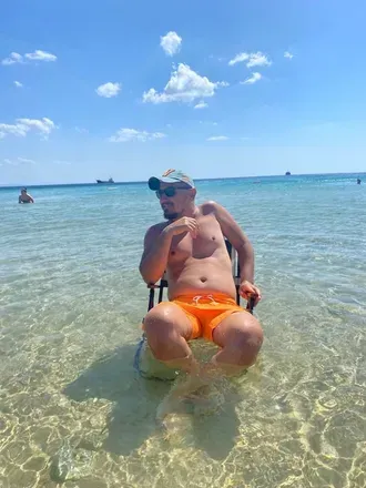 OnlyFans account  lecon avatar 1
