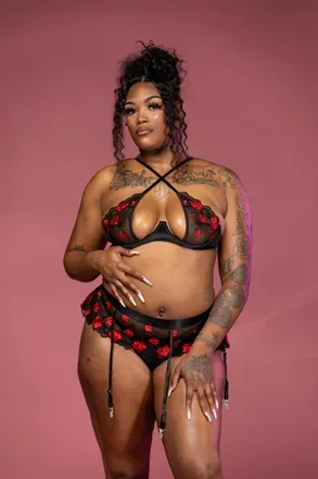 OnlyFans cuenta therealrenay avatar 1