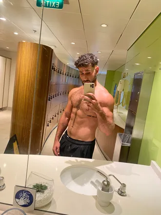 OnlyFans of eros_broom