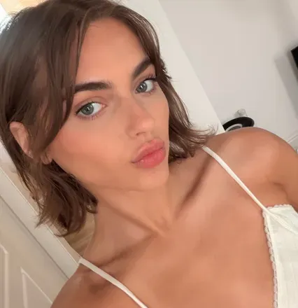 OnlyFans account  kinsleyalyse avatar 1