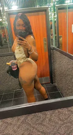 OnlyFans cuenta r.o.m.e6969 avatar 1
