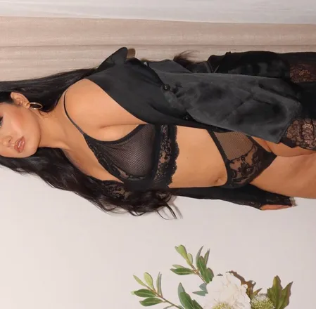 OnlyFans cuenta itsamiedev header 2
