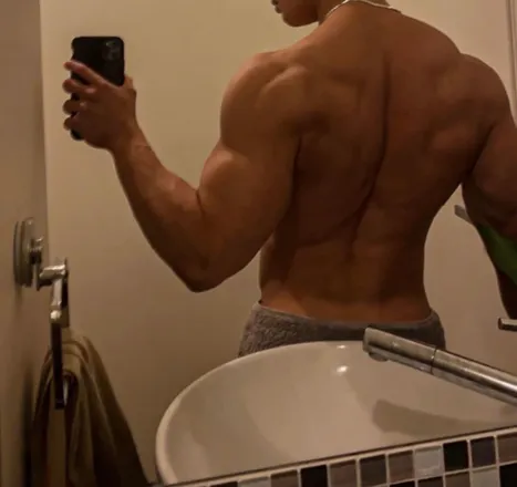 OnlyFans cuenta calebaraef header 2