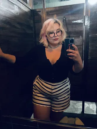 OnlyFans cuenta verybadgaltuhriri avatar 1