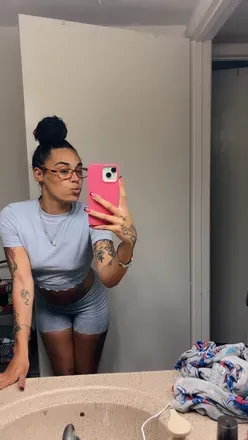 OnlyFans account  yagirla111 avatar 1