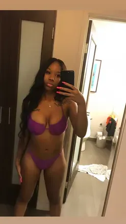 OnlyFans cuenta ashleybinsuiii avatar 1