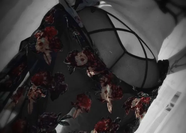 OnlyFans cuenta mamasutrax header 2