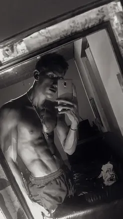 OnlyFans cuenta ivanagut01 avatar 1