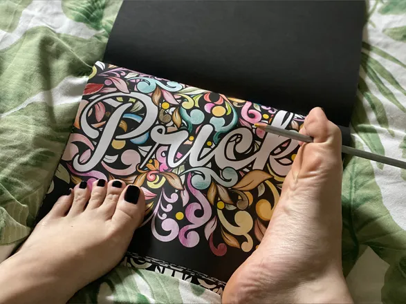 OnlyFans cuenta naughtiefoot header 2