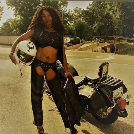 OnlyFans account  bikerbarbie69 avatar 1