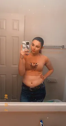 OnlyFans cuenta ari3182 avatar 1