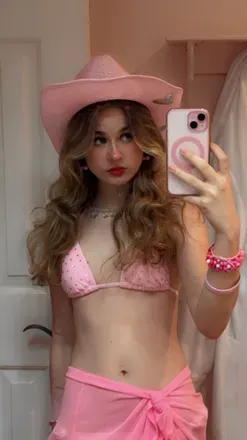OnlyFans cuenta honeybxnni avatar 1