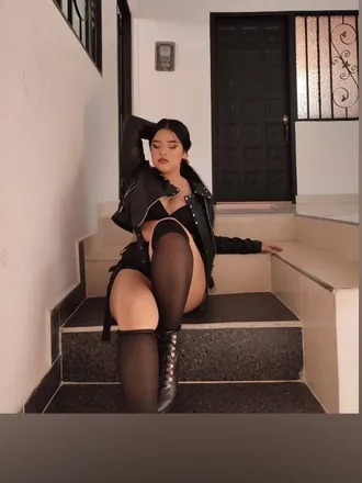 OnlyFans cuenta queendanna header 2