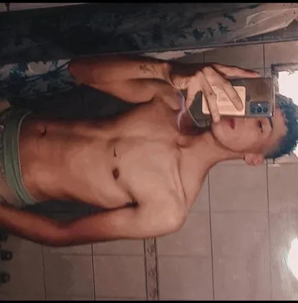 OnlyFans cuenta tobi10virrey header 2