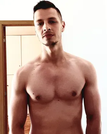OnlyFans account  travelerm avatar 1