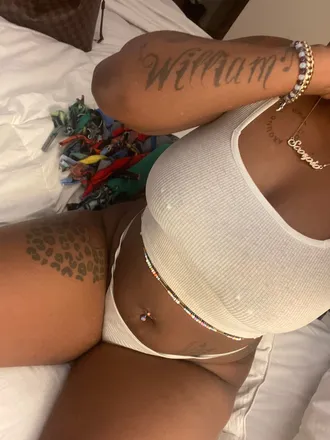 OnlyFans cuenta shegrinds header 2