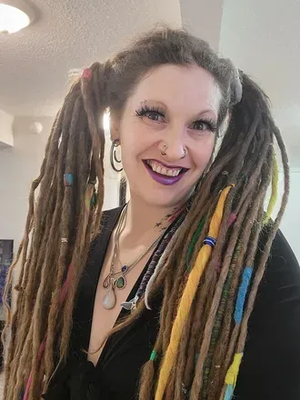 OnlyFans cuenta sexytattedhippy1717 avatar 1
