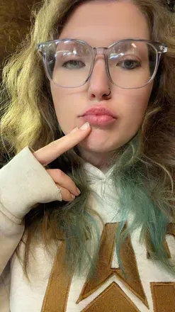OnlyFans of bestiecallsmebabes