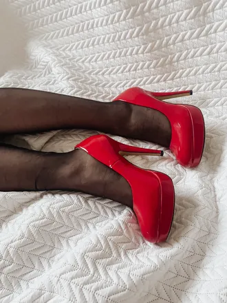 OnlyFans account  sockssnthingss header 2