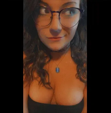 OnlyFans cuenta mauraleekarupt avatar 1