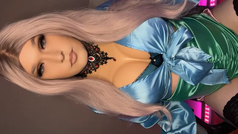 OnlyFans account  xotrixi header 2