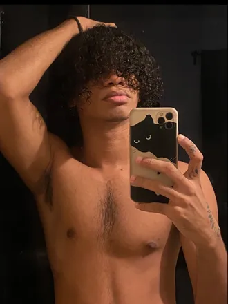 OnlyFans cuenta angevil131216 header 2
