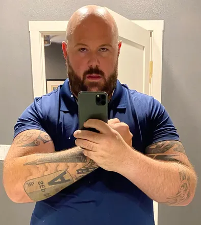 OnlyFans cuenta chadgunnxxx header 2
