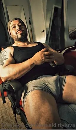 OnlyFans account  danieldirtyluva avatar 1