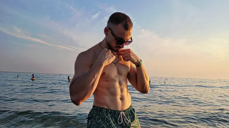 OnlyFans account  fjlucciox avatar 1