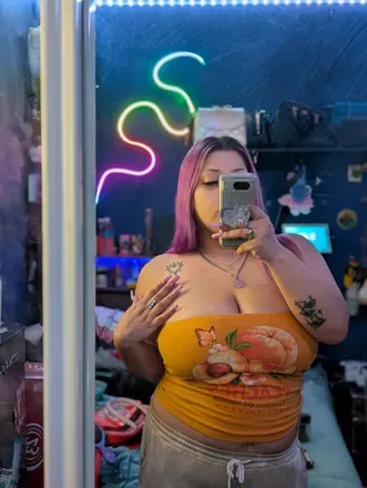 OnlyFans cuenta honeyblondebunny header 2