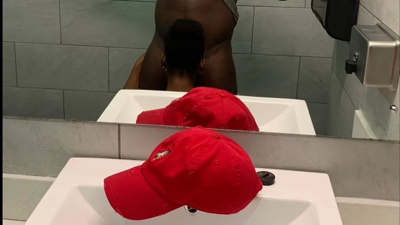 OnlyFans account  diamondtip header 2