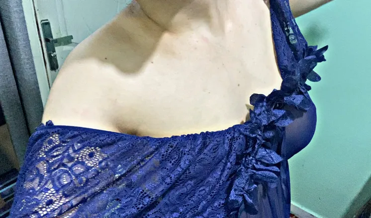 OnlyFans account  farawla-arab header 2