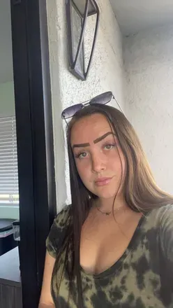 OnlyFans account  thescarlettrosexo avatar 1