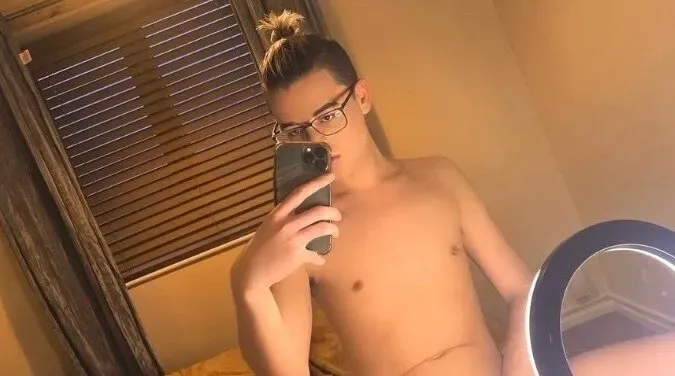 OnlyFans account  oscarhart header 2