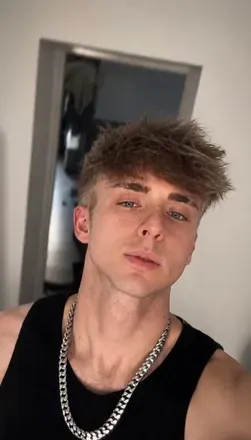 OnlyFans account  dakipearson avatar 1