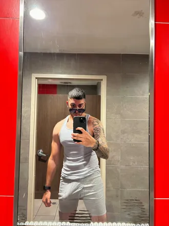 OnlyFans account  u113916218 header 2